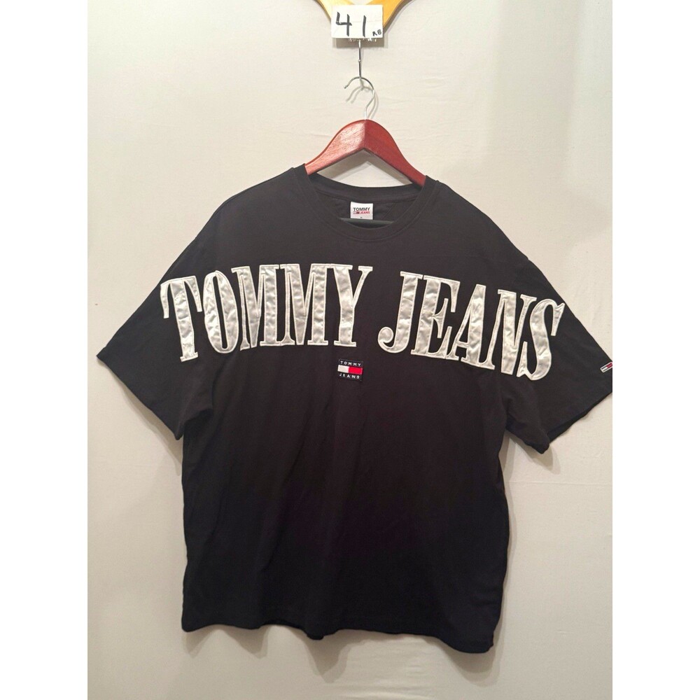 Tommy Jeans Men’s Black Graphic Logo Embroidered Crew Neck T-Shirt XL